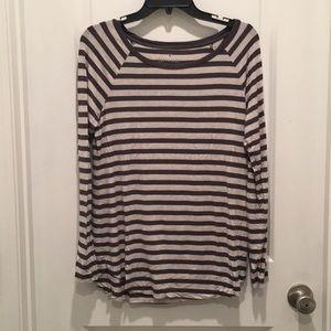 Striped long sleeve tee